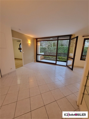 appartement à la location -   07000  PRIVAS, surface 47 m2 location appartement - APR724664